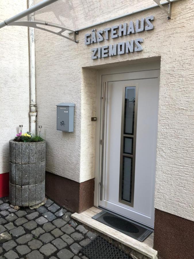 Gaestehaus Ziemons コッヘム エクステリア 写真