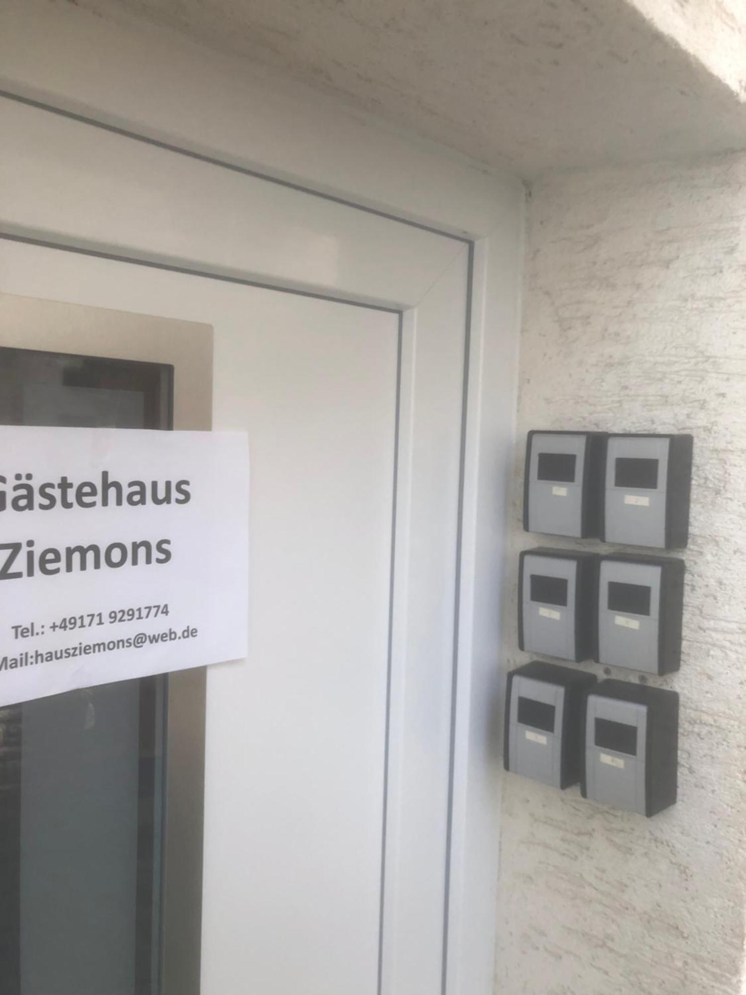 Gaestehaus Ziemons コッヘム エクステリア 写真